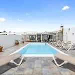 别墅 Flora - Vipvipvillas