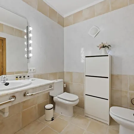 Villa Flora - Vipvipvillas