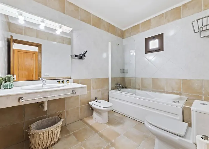 Flora - Vipvipvillas * Playa Blanca