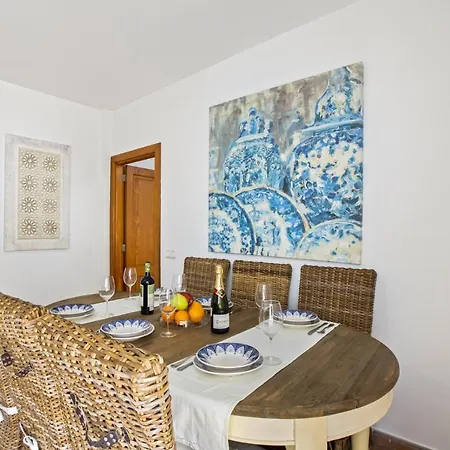 Flora - Vipvipvillas * 플라야블랑카